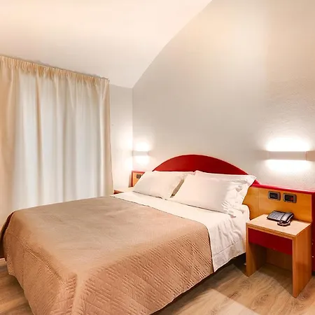 Hotel Custodisca Evolution 4*
