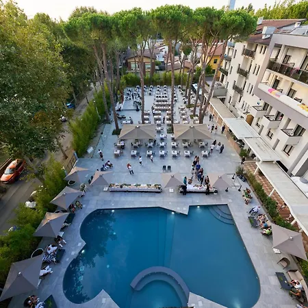 Hotel Executive Evolution - Inclusa